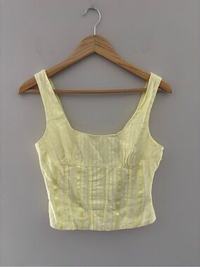 Princess Polly Pale Yellow Square Neck Tank Top Women's Size 4